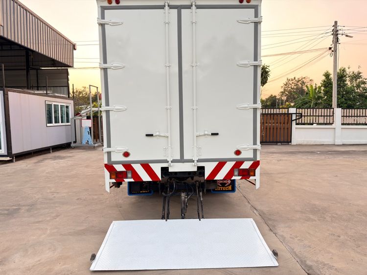 Hino XZU720R ปี 61 ไมล์น้อย เครื่อง 150 แรง ตู้แห้งยาว 5 เมตร มีลิฟท์ท้าย ภายในสวย เครื่องแน่นๆ รถพร้อมใช้งาน เอกสารพร้อมโอน รูปที่ 6
