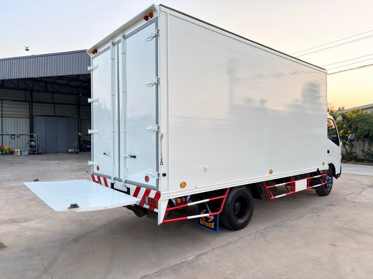 Hino XZU720R ปี 61 ไมล์น้อย เครื่อง 150 แรง ตู้แห้งยาว 5 เมตร มีลิฟท์ท้าย ภายในสวย เครื่องแน่นๆ รถพร้อมใช้งาน เอกสารพร้อมโอน รูปที่ 5