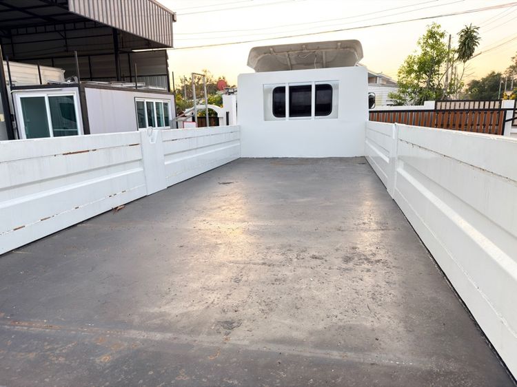 6 ล้อ FRR 210 ปี 58 กระบะเหล็กยาว 6.50 เมตร เปิดได้รอบ รถห้างแต่งโฉมใหม่ ไฟหน้าโปรเจคเตอร์ สภาพสวย ภายในเต็ม เครื่องดี ช่วงล่างแน่น รูปที่ 5