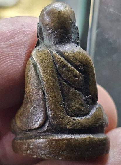 หลวงพ่อเงิน กรุวัดท่ามะไฟ พิมพ์กลาง ปี2460 รูปที่ 2