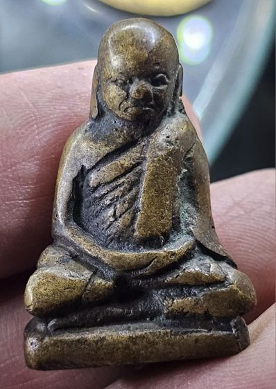 หลวงพ่อเงิน กรุวัดท่ามะไฟ พิมพ์กลาง ปี2460