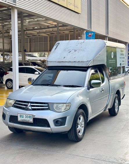 Mitsubishi Triton 2012 2.4 GLX Pickup เบนซิน เกียร์ธรรมดา เทา รูปที่ 3