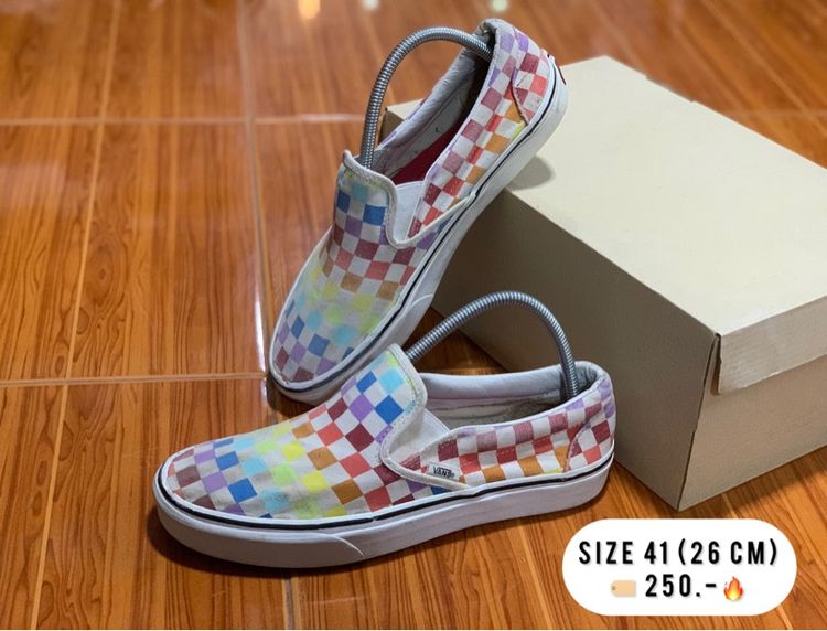 รองเท้ามือสอง size 41