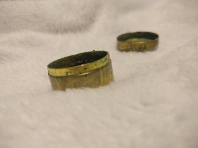 ตลับสีผึ้ง งานทองเหลืองลงยา งานเก่าเก็บสภาพเดิม รูปที่ 3