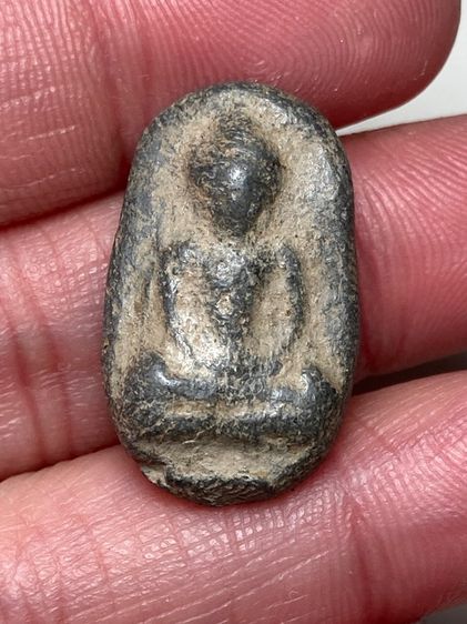 พระปางสมาธิเนื้อผง