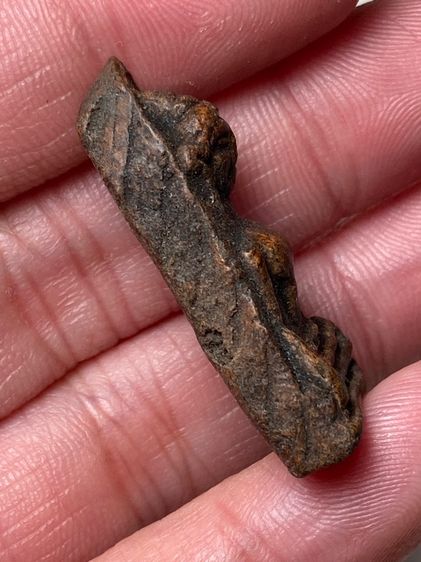 พระปางมารวิชัยเนื้อดิน รูปที่ 3