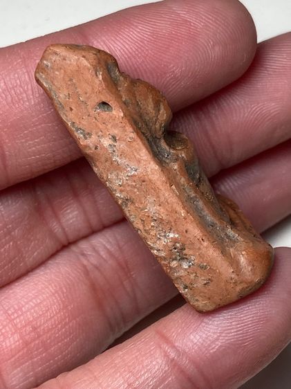 พระนางพญาเนื้อดิน รูปที่ 3