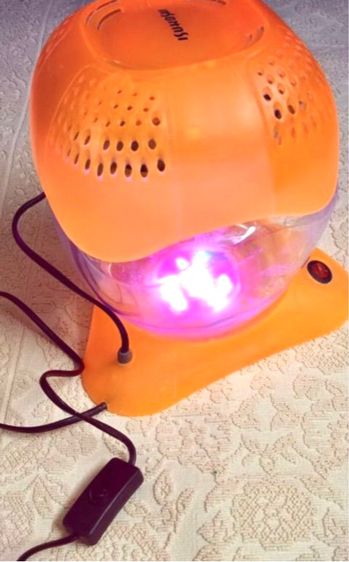 เครื่องทำความหอมอโรมา แบบเสียยปลั้กไฟฟ้า