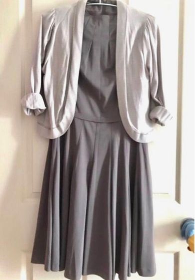 ไม่มีแขน เทา ชุดเดรส แบรนด์expressions เบอร์11