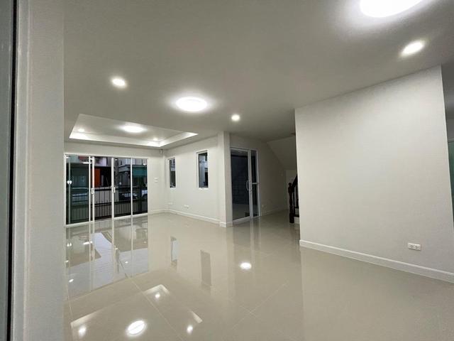 💟 บ้านเดี่ยว 2 ชั้น โครงการรุ่งเรือง 8 เมืองอุดรธานี : ปรับปรุงใหม่ 💟 รูปที่ 4