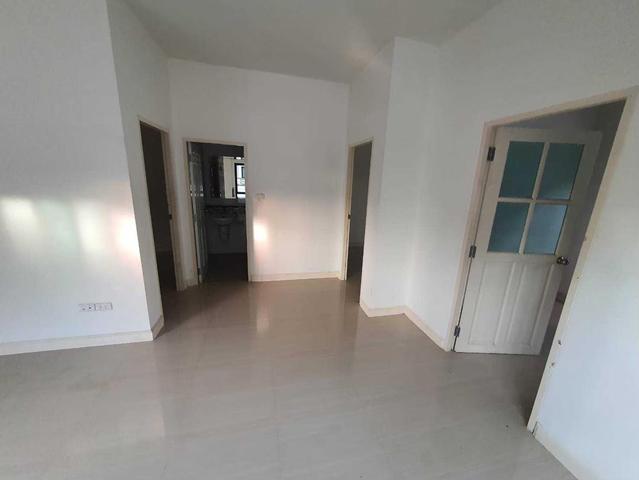 ใช่ 💟 บ้านแฝด โครงการนาราวิลล์ พานทอง 💟 รูปที่ 2