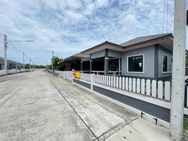 āđāļāđ ð āļāđāļēāļāđāļāļĩāđāļĒāļ§ āđāļāļĢāļāļāļēāļĢāļĢāļąāļāļāļ āļ§āļīāļĨāļĨāđāļē āļāļĨāļāļļāļĢāļĩ ð āļĢāļđāļāļāļĩāđ 3