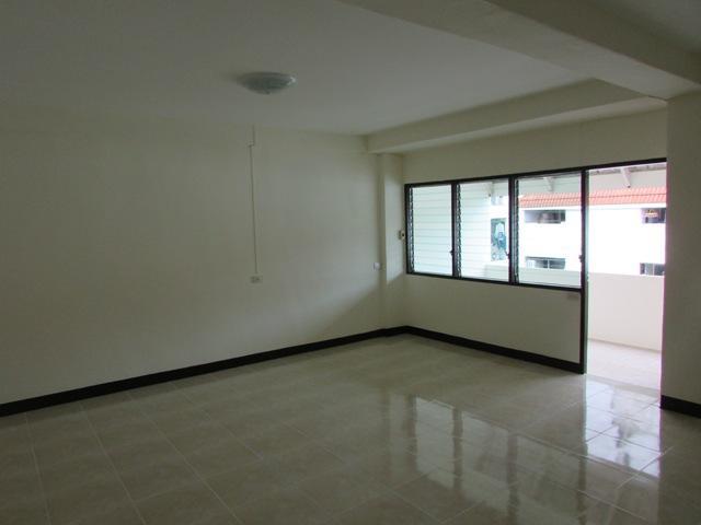 💟 คอนโดมิเนียม โครงการเดอะเบเวอร์ลี่แมนชั่น คลองเตย 💟 รูปที่ 3