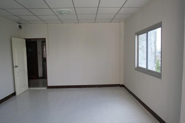 💟 คอนโดมิเนียม โครงการบ้านสวนนครธน 2 💟 รูปที่ 4