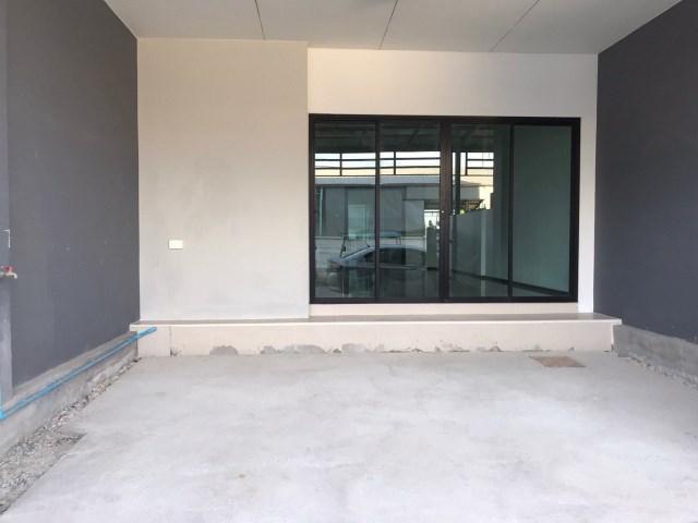 💟 ทาวน์เฮ้าส์ 3 ชั้น โครงการเดอะ สมาย พระราม 2 บ้านแพ้ว 💟 รูปที่ 2