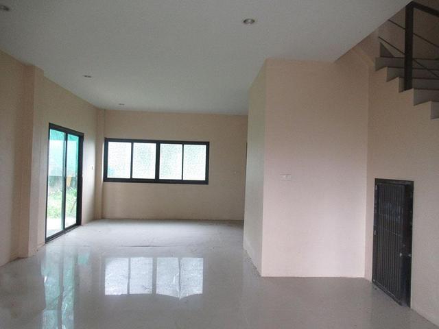 ใช่ 💟 บ้านแฝด โครงการแฮปปี้แลนด์ ชุมพร 💟 รูปที่ 4