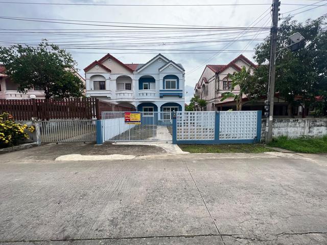 ใช่ 💟 บ้านแฝด โครงการบ้านสวนแสนสุข องครักษ์ : ปรับปรุงใหม่ 💟