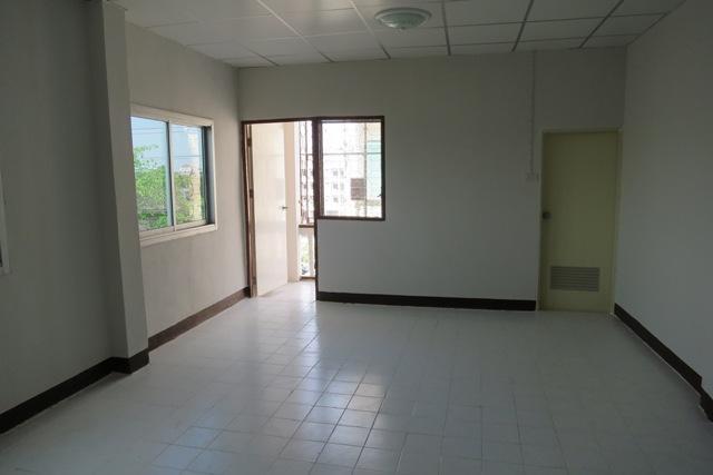 💟 คอนโดมิเนียม โครงการบ้านสวนนครธน 2 💟 รูปที่ 3