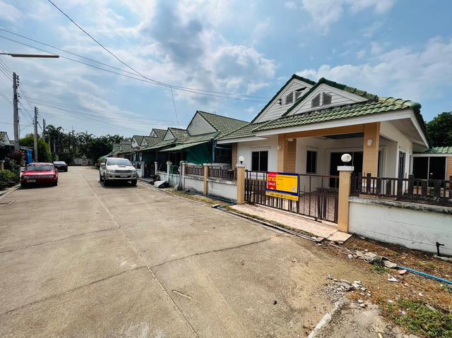 āđāļāđ ð āļāđāļēāļāđāļāļ āđāļāļĢāļāļāļēāļĢāļāļđāļāļŠāļļāļāļāļēāļĢāđāļ 4 āļāļĨāļāļļāļĢāļĩ ð āļĢāļđāļāļāļĩāđ 3