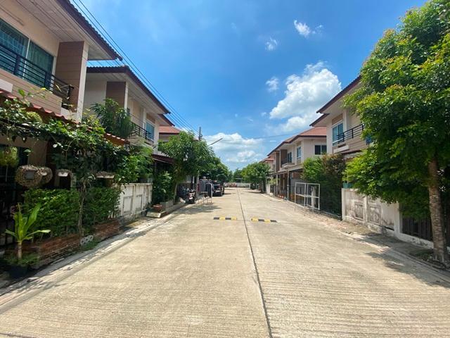 ใช่ 💟 บ้านแฝด โครงการเต็มสิริ วิลเลจ หนองจอก 💟 รูปที่ 3