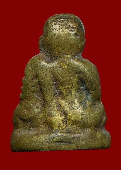 หลวงพ่อเงินวัดห้วยเขน รูปที่ 2