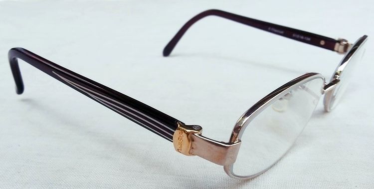 mila schon + japan รูปที่ 3