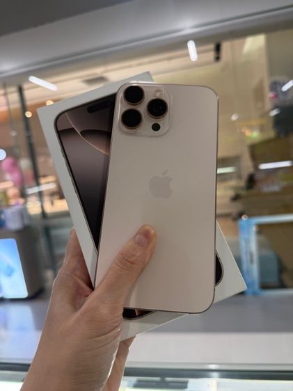 256 GB iPhone 16Promax เครื่องสวยมาก ใช้งานปกติทุกอย่าง