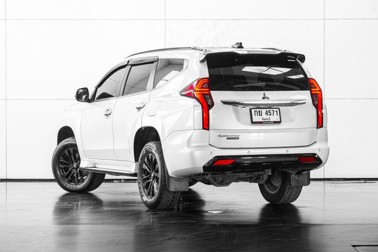 Mitsubishi Pajero Sport 2022 2.4  GT Premium Elite Edition  2WD Utility-car ดีเซล ไม่ติดแก๊ส เกียร์อัตโนมัติ ขาว รูปที่ 4