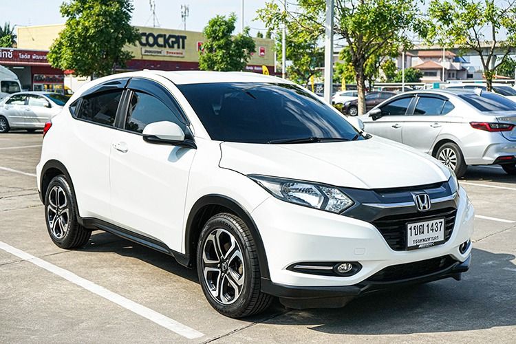 Honda HR-V 2017 1.8 S Utility-car เบนซิน ไม่ติดแก๊ส เกียร์อัตโนมัติ ขาว รูปที่ 3
