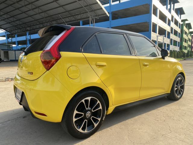 MG MG3 2018 1.5 X Sedan เบนซิน ไม่ติดแก๊ส เกียร์อัตโนมัติ เหลือง รูปที่ 2