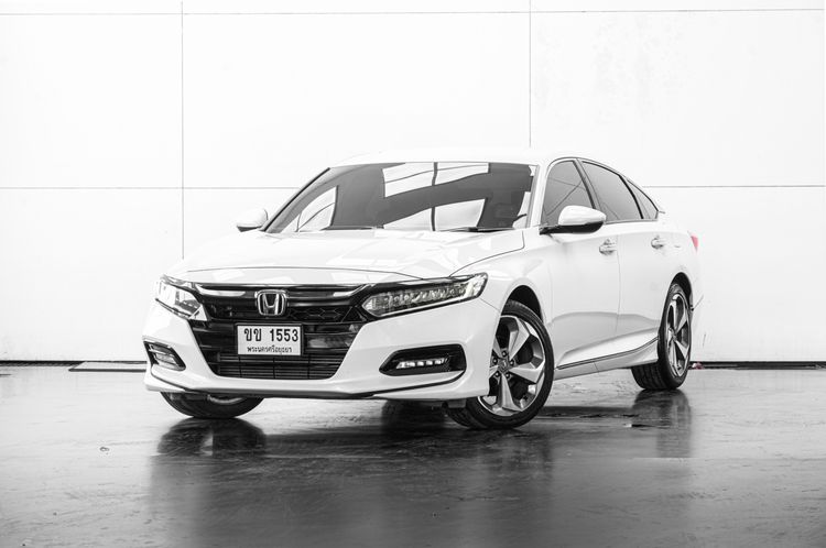 รถ Honda Accord 1.5 Turbo EL สี ขาว