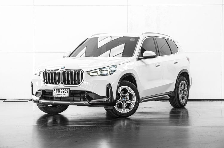 BMW X1 2023 2.0 sDrive20i M Sport Utility-car เบนซิน ไม่ติดแก๊ส เกียร์อัตโนมัติ ขาว รูปที่ 2