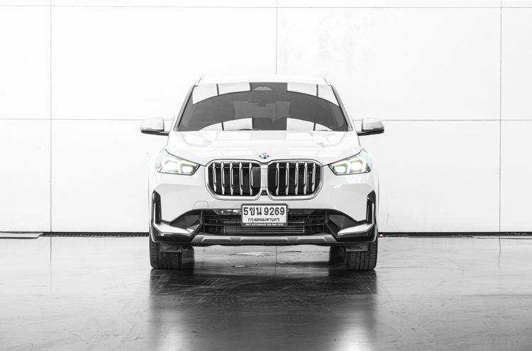รถ BMW X1 2.0 sDrive20i M Sport สี ขาว