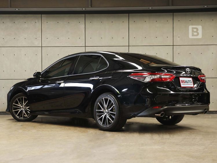 Toyota Camry 2022 2.5 Premium Sedan เบนซิน ไม่ติดแก๊ส เกียร์อัตโนมัติ ดำ รูปที่ 4