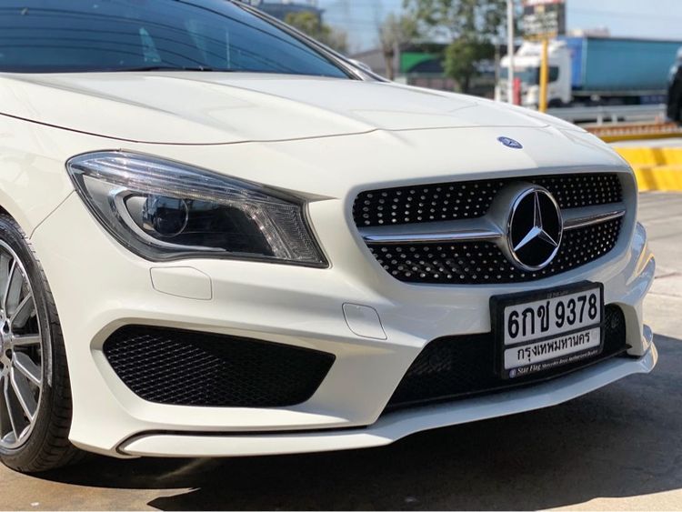 Mercedes-Benz CLA-Class 2018 CLA250 AMG Sedan เบนซิน ไม่ติดแก๊ส เกียร์อัตโนมัติ ขาว รูปที่ 2