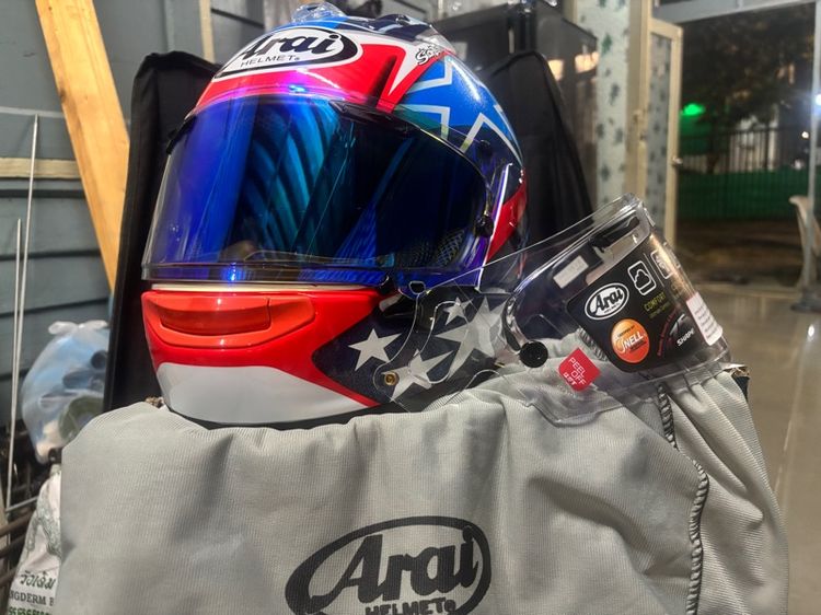 หมวกกันArai รูปที่ 2