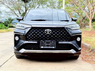 ฟรีดาวน์ TOYOTA VELOZ 1.5PREMIUM รุ่นท๊อปสุด วิ่งเพียง 50,000 กม.สีดำ ปี2565(2022) รถสวยมือเดียวป้ายแดง.