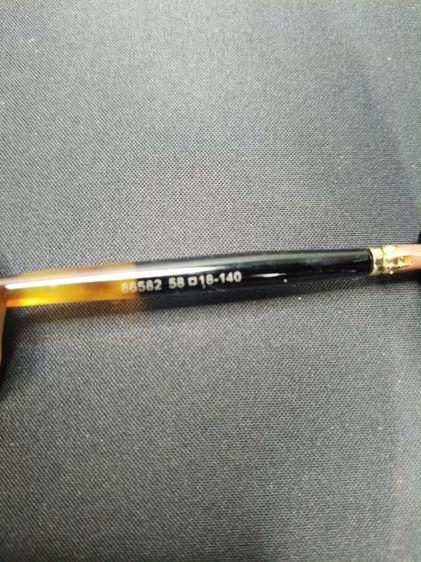 แว่นตากันแดด GYPSO ทรงเหลี่ยมวินเทจ รุ่น 86582 กรอบดำขาหนาลายกระ รูปที่ 6