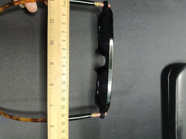 แว่นตากันแดด GYPSO ทรงเหลี่ยมวินเทจ รุ่น 86582 กรอบดำขาหนาลายกระ รูปที่ 8