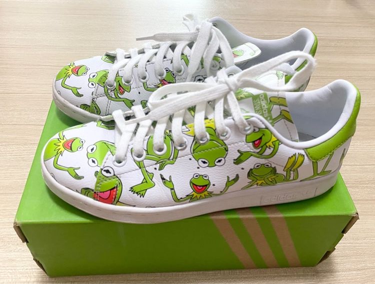 รองเท้า ADIDAS 
