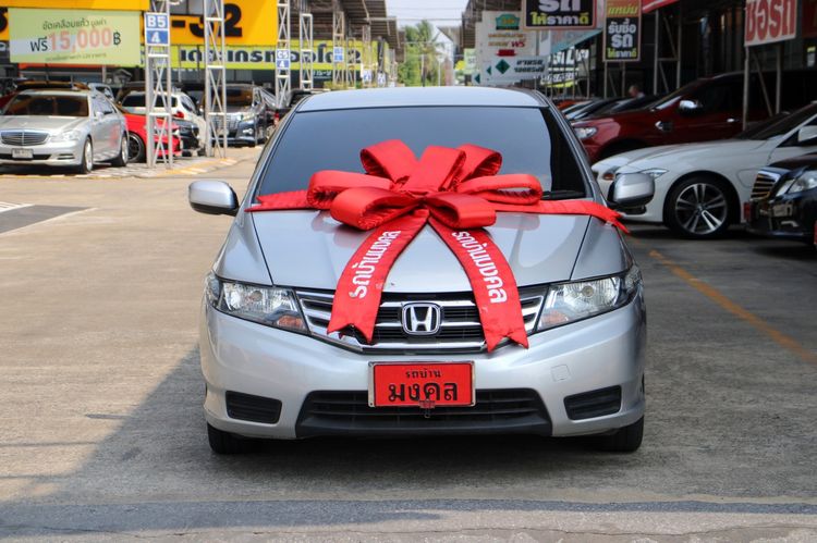 Honda City 2013 1.5 V CNG Sedan เบนซิน NGV เกียร์อัตโนมัติ บรอนซ์เงิน