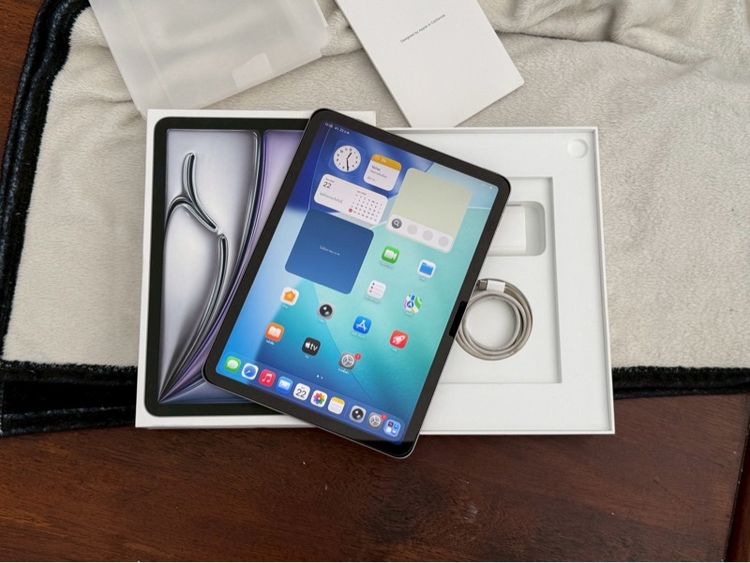 iPad Air M2 11" 128g wifi สีดำ สภาพสวยมาก รูปที่ 2