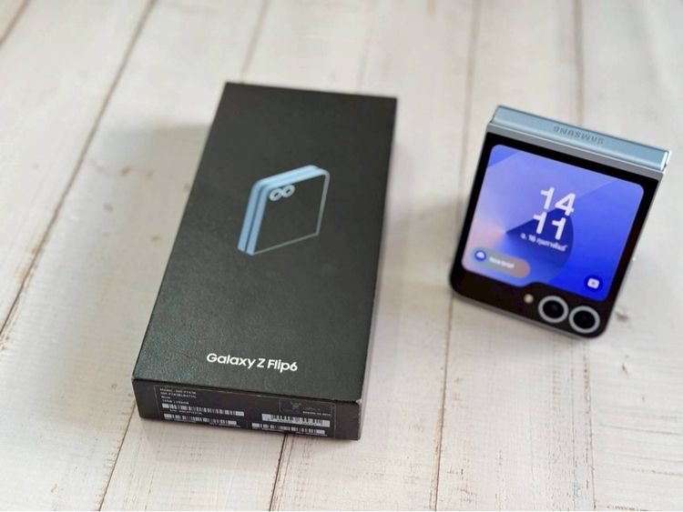 Samsung z flip6 สีฟ้า Ram12  Rom256อุปกรณ์ครบกล่อง รูปที่ 4