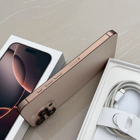 iPhone 16 Pro Max 256g สีทะเลทราย สภาพสวย รูปที่ 8