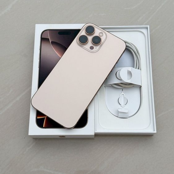 iPhone 16 Pro Max 256g สีทะเลทราย สภาพสวย