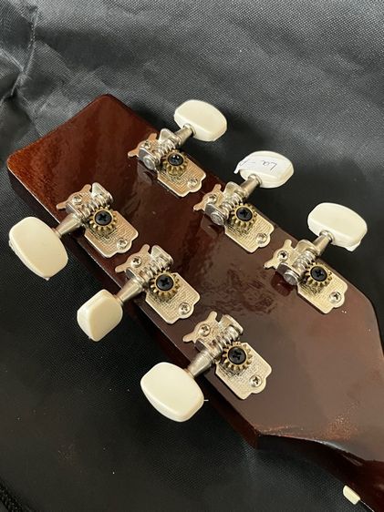 กีตาร์มือสอง Guitar รูปที่ 4