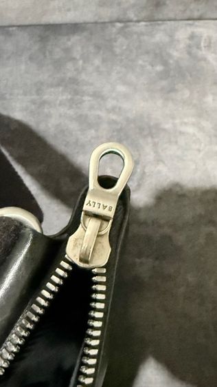 กระเป๋าสะพายข้าง รูปที่ 4