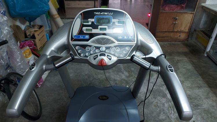 ตัวนี้ขายเป็นงานช่างนะครับลู่วิ่งตัวใหญ่ ขนาดรับน้ำหนักได้ 150 กิโล อาการขึ้น E1