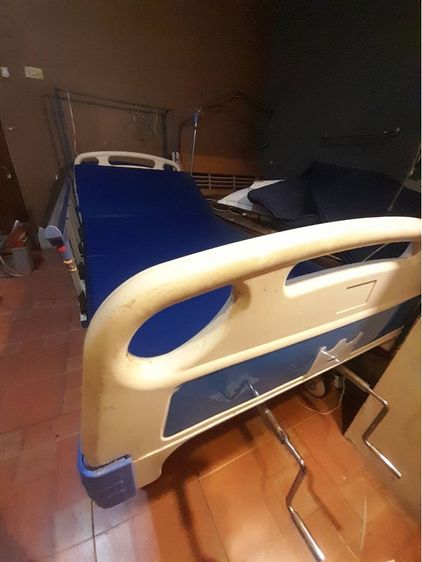 อุปกรณ์เพื่อสุขภาพ เตียงผู้ป่วย