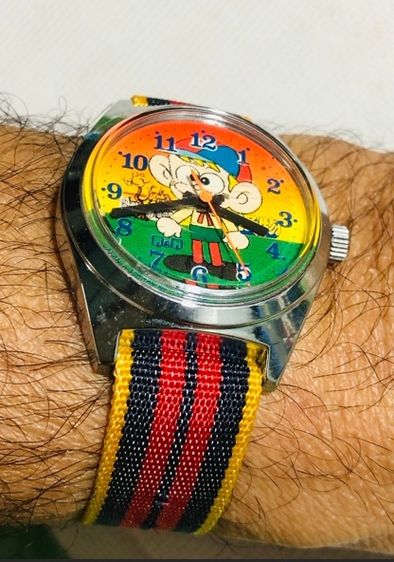 อื่นๆ แดง วินเทจ Qแอนด์ Q นาฬิกาการ์ตูน ระบบไขลาน